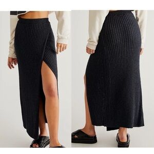 Free People “Better Days” Maxi Skirt sz M